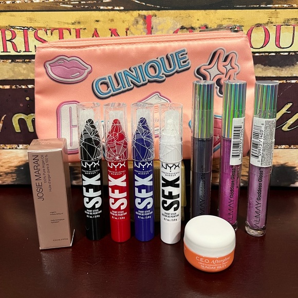Clinique Other - 10PC Beauty Bundle NEW